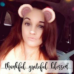 Meet your Posher, Faith